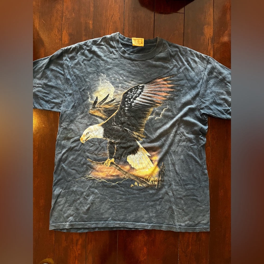 Vintage Blue Graphic T-Shirt with Eagle Design XL